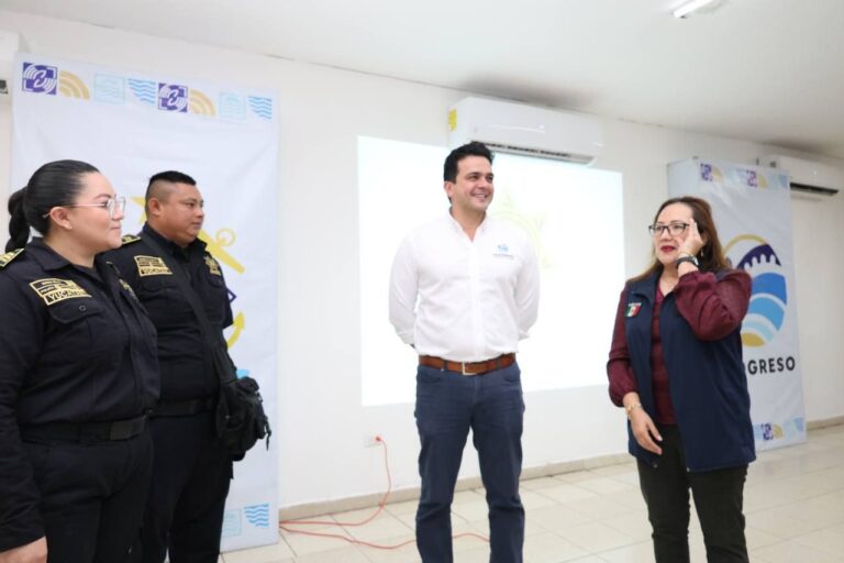 Progreso impulsa capacitación regional para policías
