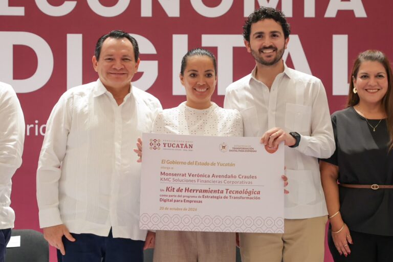 Página web, tienda en línea y hasta inteligencia artificial: 400 negocios yucatecos ya recibieron su kit digital y más de 1,000 se capacitaron este año