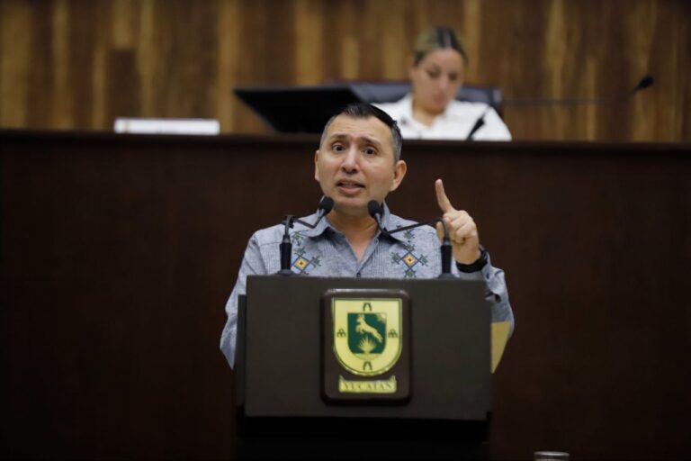 JULIÁN BUSTILLOS IMPULSA EL DERECHO A LA ALIMENTACIÓN Y ACERCA PRODUCTOS A BAJO COSTO A LAS FAMILIAS